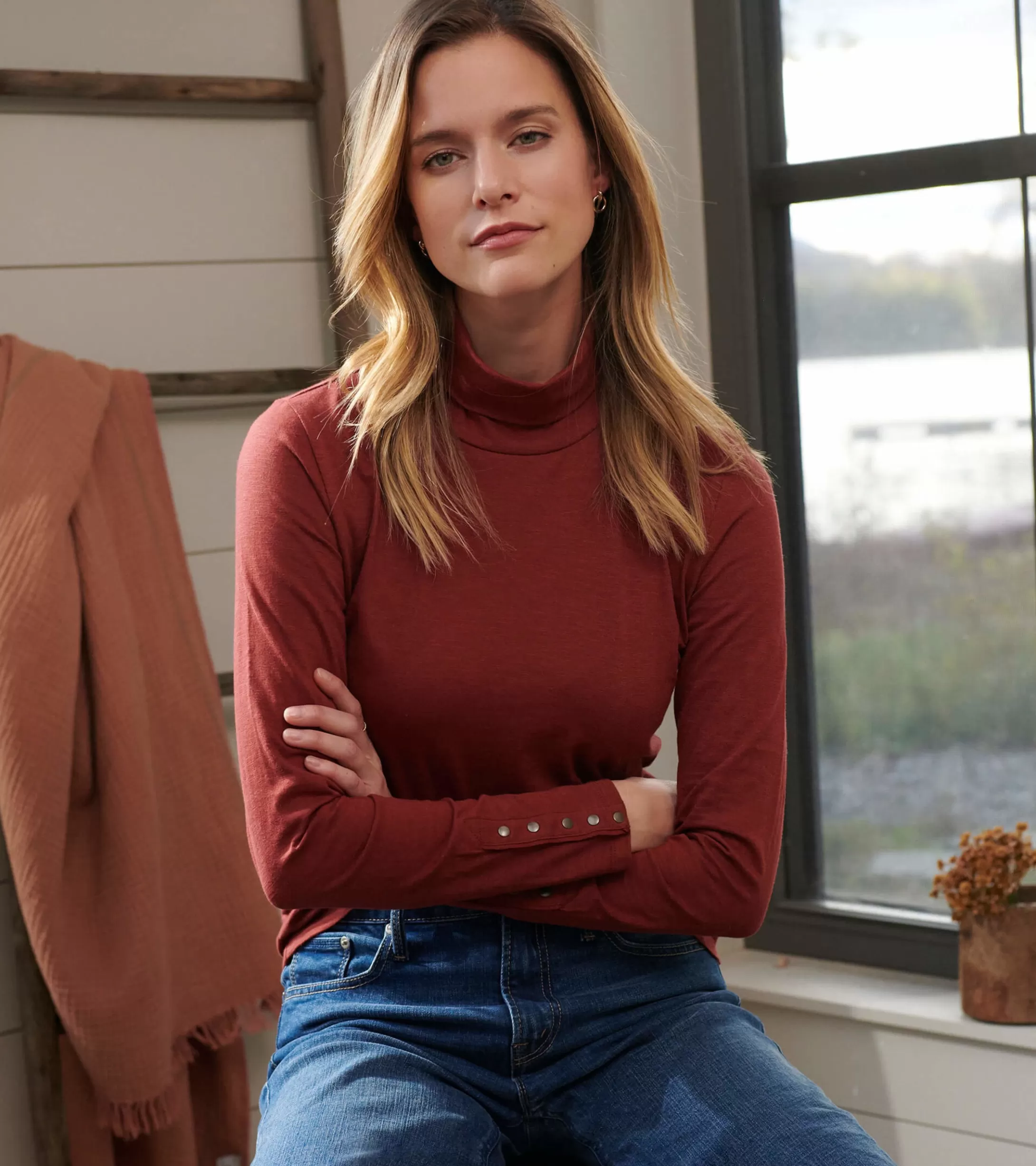 Hatley Snap Sleeve Turtleneck - Madder Brown Fashion